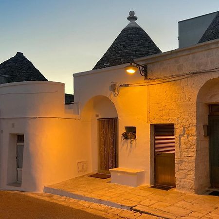 Апартаменты Trullo Zia Nina Альберобелло Экстерьер фото