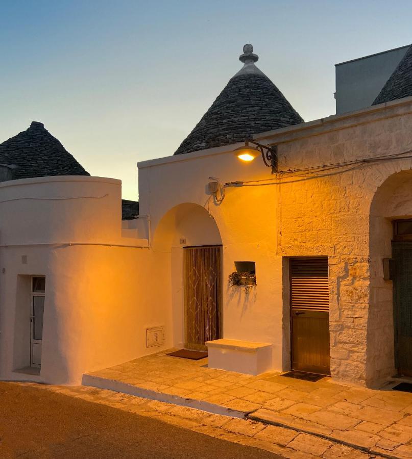 Апартаменты Trullo Zia Nina Альберобелло Экстерьер фото